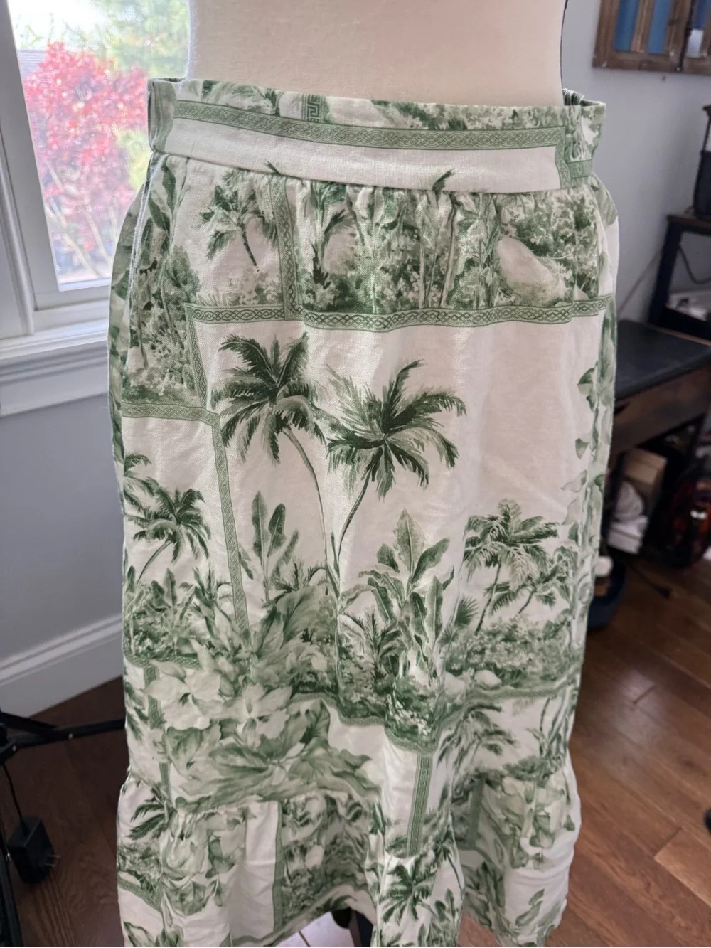 Rachel Zoe Linen Blend Cream and Green Tropical Print Skirt Size Medium - Picture 2 of 6